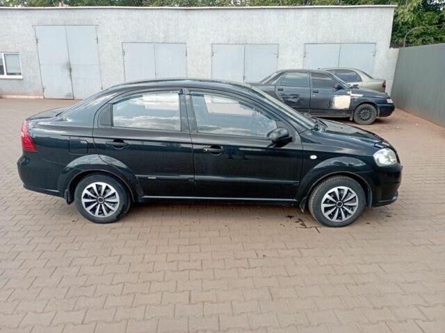 Черный Шевроле Авео, объемом двигателя 1.5 л и пробегом 205 тыс. км за 4100 $, фото 3 на Automoto.ua