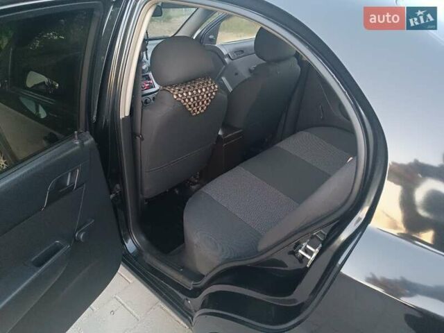 Черный Шевроле Авео, объемом двигателя 1.5 л и пробегом 254 тыс. км за 4200 $, фото 10 на Automoto.ua