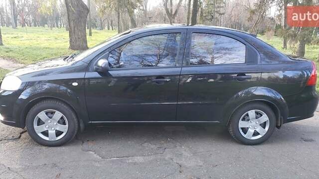 Черный Шевроле Авео, объемом двигателя 1.5 л и пробегом 196 тыс. км за 4000 $, фото 9 на Automoto.ua