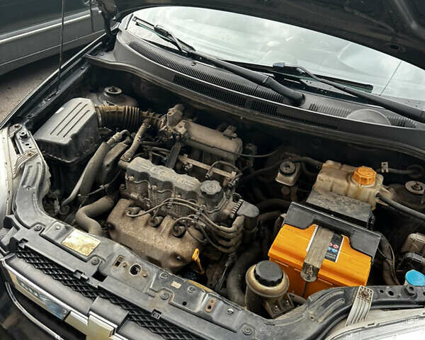 Черный Шевроле Авео, объемом двигателя 1.5 л и пробегом 145 тыс. км за 4200 $, фото 23 на Automoto.ua