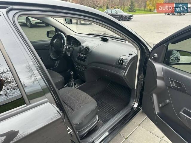 Черный Шевроле Авео, объемом двигателя 1.5 л и пробегом 60 тыс. км за 6500 $, фото 9 на Automoto.ua