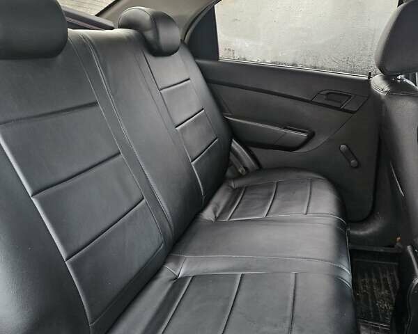 Черный Шевроле Авео, объемом двигателя 1.5 л и пробегом 76 тыс. км за 5000 $, фото 6 на Automoto.ua