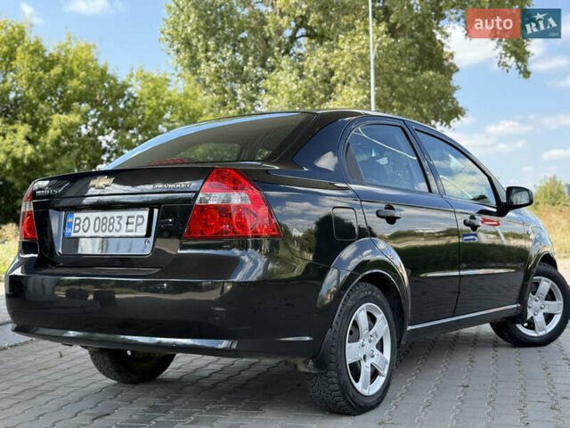 Черный Шевроле Авео, объемом двигателя 1.5 л и пробегом 127 тыс. км за 3899 $, фото 6 на Automoto.ua