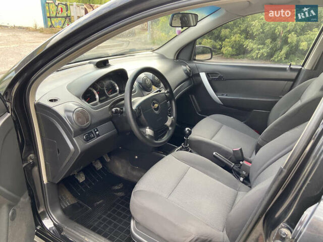 Черный Шевроле Авео, объемом двигателя 1.5 л и пробегом 100 тыс. км за 3700 $, фото 8 на Automoto.ua