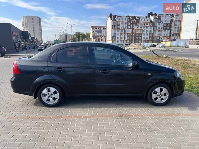 Черный Шевроле Авео, объемом двигателя 1.5 л и пробегом 221 тыс. км за 4000 $, фото 5 на Automoto.ua