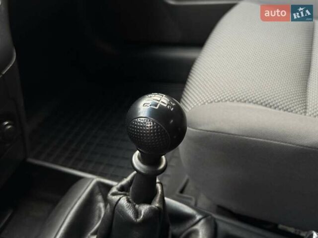 Черный Шевроле Авео, объемом двигателя 1.5 л и пробегом 173 тыс. км за 3300 $, фото 10 на Automoto.ua