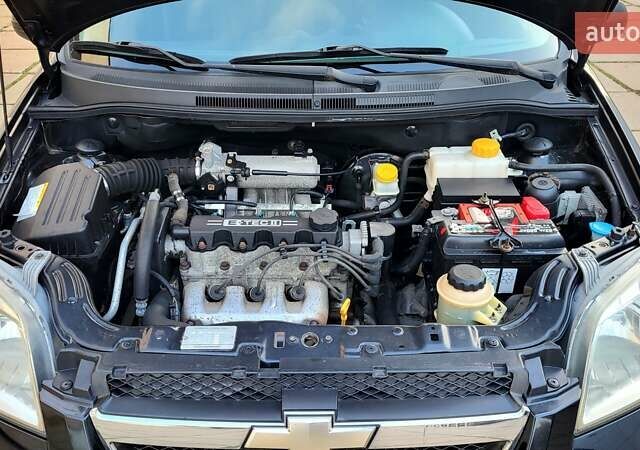 Черный Шевроле Авео, объемом двигателя 1.5 л и пробегом 90 тыс. км за 5100 $, фото 17 на Automoto.ua