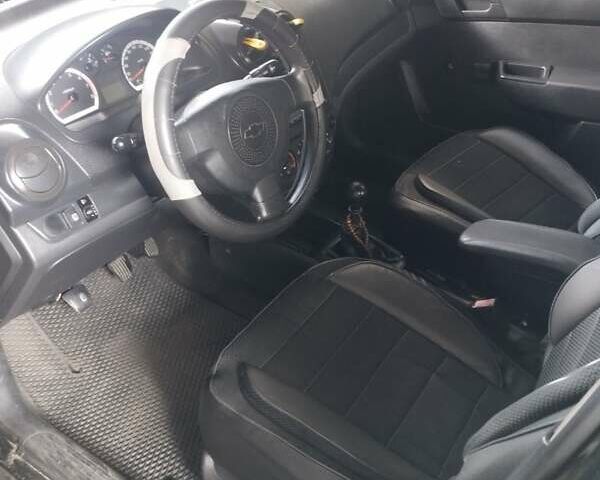 Черный Шевроле Авео, объемом двигателя 1.5 л и пробегом 189 тыс. км за 3600 $, фото 3 на Automoto.ua