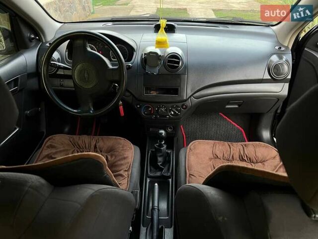 Черный Шевроле Авео, объемом двигателя 0 л и пробегом 207 тыс. км за 2500 $, фото 10 на Automoto.ua