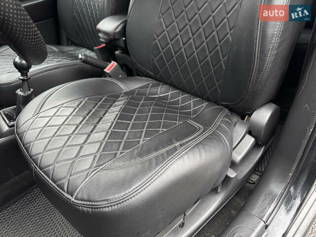 Черный Шевроле Авео, объемом двигателя 1.5 л и пробегом 183 тыс. км за 2900 $, фото 22 на Automoto.ua