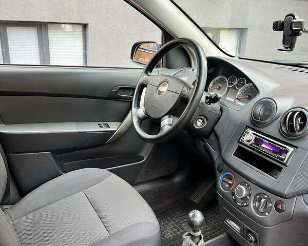 Шевроле Авео 2010 в Киеве на Automoto.ua Черный Шевроле Авео, объемом двигателя 1.5 л и пробегом 69 тыс. км за 5300 $, фото 9 на Automoto.ua