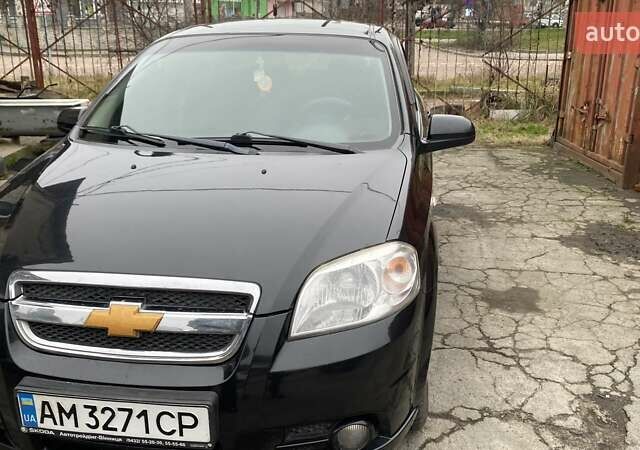 Черный Шевроле Авео, объемом двигателя 1.5 л и пробегом 136 тыс. км за 4100 $, фото 2 на Automoto.ua