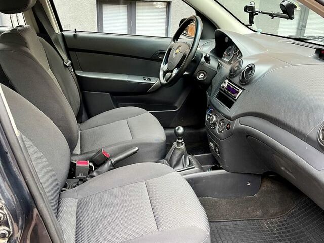 Шевроле Авео 2010 в Киеве на Automoto.ua Черный Шевроле Авео, объемом двигателя 1.5 л и пробегом 69 тыс. км за 5300 $, фото 11 на Automoto.ua