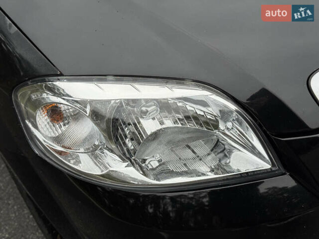 Черный Шевроле Авео, объемом двигателя 1.5 л и пробегом 183 тыс. км за 2900 $, фото 19 на Automoto.ua