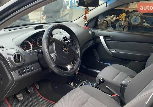Черный Шевроле Авео, объемом двигателя 1.5 л и пробегом 136 тыс. км за 4100 $, фото 4 на Automoto.ua