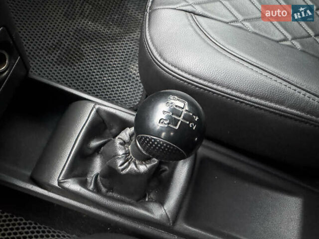 Черный Шевроле Авео, объемом двигателя 1.5 л и пробегом 183 тыс. км за 2900 $, фото 27 на Automoto.ua