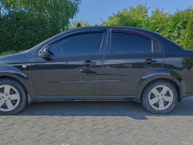 Черный Шевроле Авео, объемом двигателя 1.5 л и пробегом 240 тыс. км за 4965 $, фото 3 на Automoto.ua