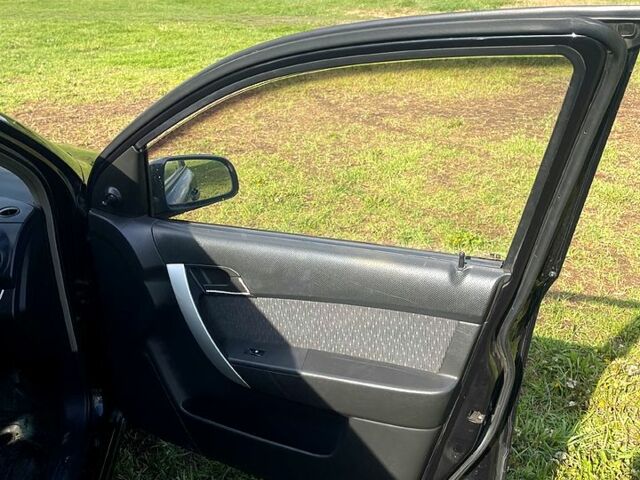 Черный Шевроле Авео, объемом двигателя 1.5 л и пробегом 273 тыс. км за 4300 $, фото 7 на Automoto.ua