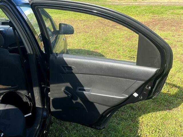 Черный Шевроле Авео, объемом двигателя 1.5 л и пробегом 273 тыс. км за 4300 $, фото 9 на Automoto.ua