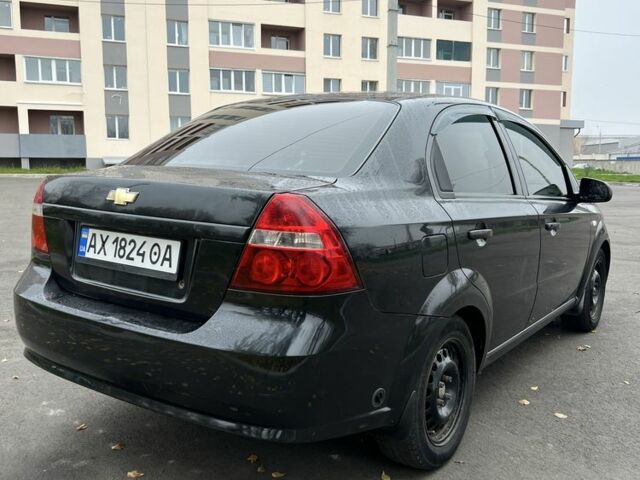 Черный Шевроле Авео, объемом двигателя 1.5 л и пробегом 200 тыс. км за 3100 $, фото 2 на Automoto.ua