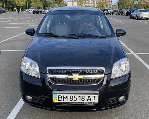 Черный Шевроле Авео, объемом двигателя 1.5 л и пробегом 32 тыс. км за 7500 $, фото 2 на Automoto.ua