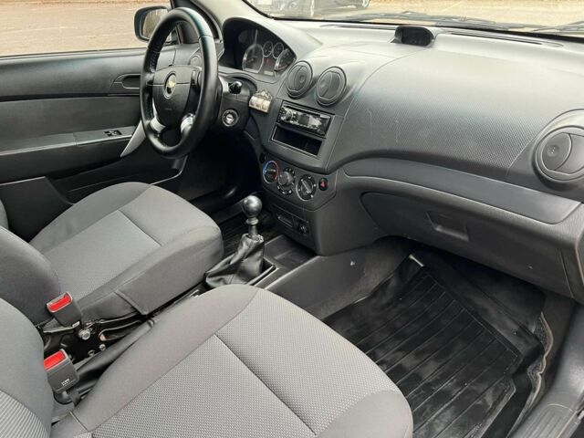 Черный Шевроле Авео, объемом двигателя 1.5 л и пробегом 120 тыс. км за 5400 $, фото 13 на Automoto.ua