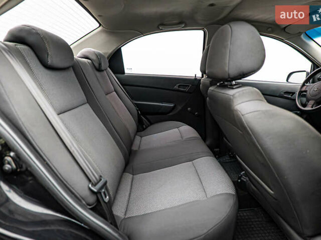 Шевроле Авео 2011 в Киеве на Automoto.ua Черный Шевроле Авео, объемом двигателя 1.5 л и пробегом 85 тыс. км за 5083 $, фото 15 на Automoto.ua