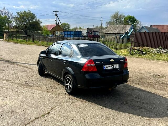 Чорний Шевроле Авео, об'ємом двигуна 1.5 л та пробігом 138 тис. км за 3999 $, фото 4 на Automoto.ua