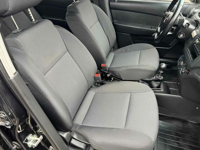 Черный Шевроле Авео, объемом двигателя 1.5 л и пробегом 120 тыс. км за 5400 $, фото 15 на Automoto.ua