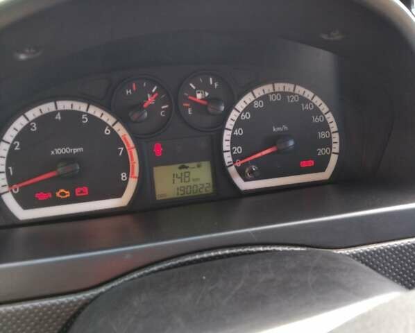 Черный Шевроле Авео, объемом двигателя 1.5 л и пробегом 190 тыс. км за 5000 $, фото 6 на Automoto.ua
