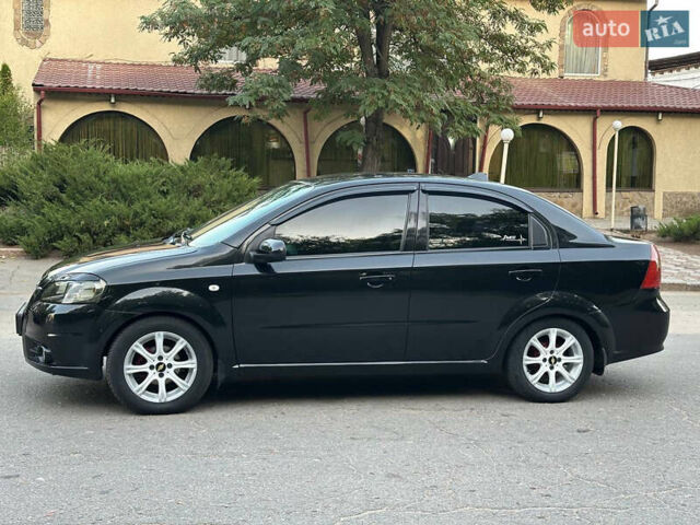 Черный Шевроле Авео, объемом двигателя 1.5 л и пробегом 180 тыс. км за 4350 $, фото 8 на Automoto.ua