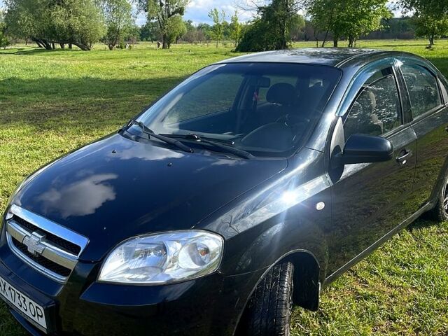 Черный Шевроле Авео, объемом двигателя 1.5 л и пробегом 273 тыс. км за 4300 $, фото 2 на Automoto.ua