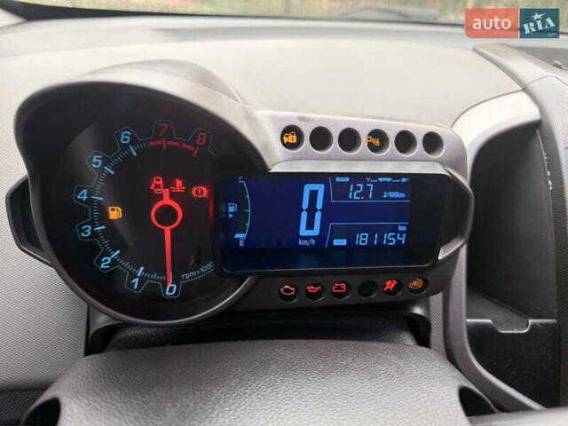 Шевроле Авео 2012 в Харькове на Automoto.ua Черный Шевроле Авео, объемом двигателя 1.6 л и пробегом 181 тыс. км за 5400 $, фото 9 на Automoto.ua