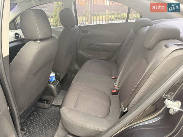 Шевроле Авео 2012 в Харькове на Automoto.ua Черный Шевроле Авео, объемом двигателя 1.6 л и пробегом 181 тыс. км за 5400 $, фото 11 на Automoto.ua