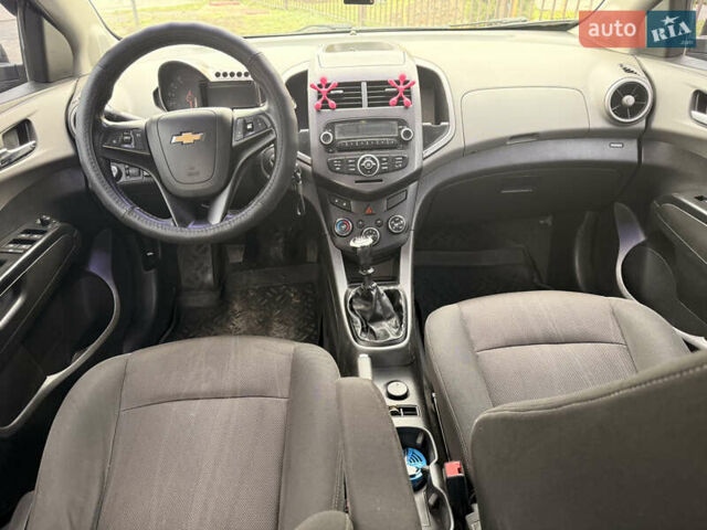 Шевроле Авео 2012 в Харькове на Automoto.ua Черный Шевроле Авео, объемом двигателя 1.6 л и пробегом 181 тыс. км за 5400 $, фото 10 на Automoto.ua
