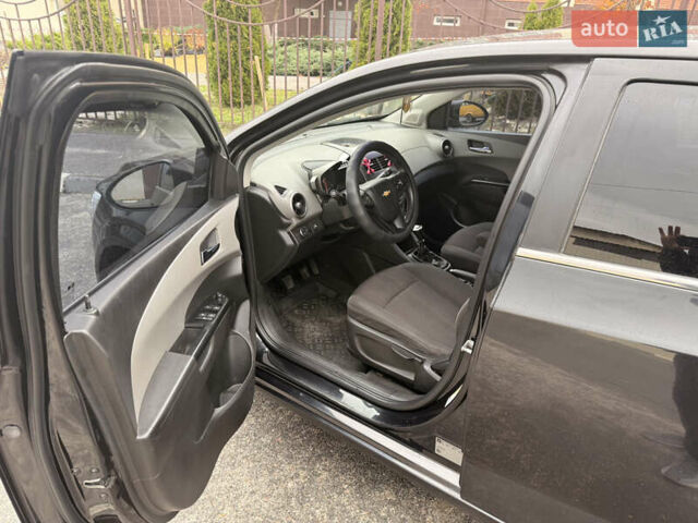 Шевроле Авео 2012 в Харькове на Automoto.ua Черный Шевроле Авео, объемом двигателя 1.6 л и пробегом 181 тыс. км за 5400 $, фото 13 на Automoto.ua