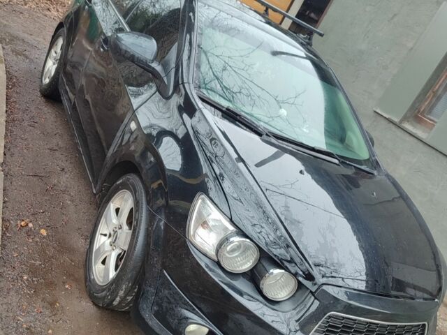 Черный Шевроле Авео, объемом двигателя 1.6 л и пробегом 180 тыс. км за 4700 $, фото 4 на Automoto.ua