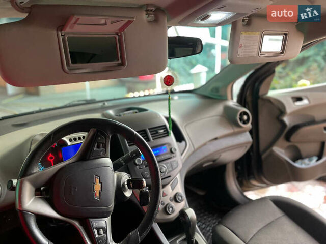 Чорний Шевроле Авео, об'ємом двигуна 1.6 л та пробігом 101 тис. км за 7200 $, фото 7 на Automoto.ua