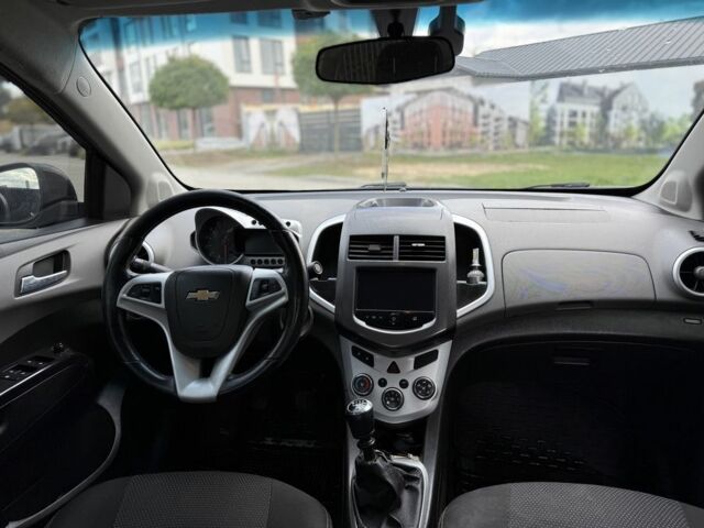 Шевроле Авео 2013 в Умани на Automoto.ua Черный Шевроле Авео, объемом двигателя 1.4 л и пробегом 210 тыс. км за 4500 $, фото 6 на Automoto.ua