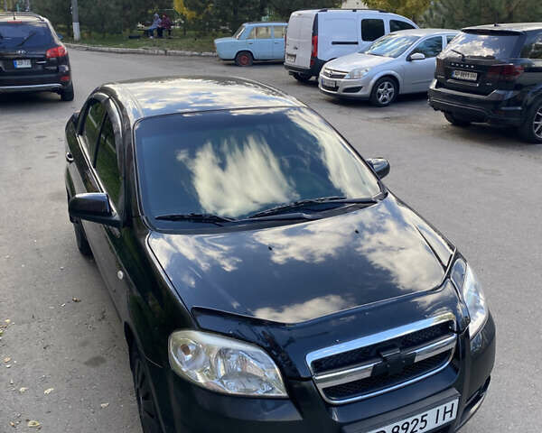 Черный Шевроле Авео, объемом двигателя 1.5 л и пробегом 167 тыс. км за 4000 $, фото 3 на Automoto.ua