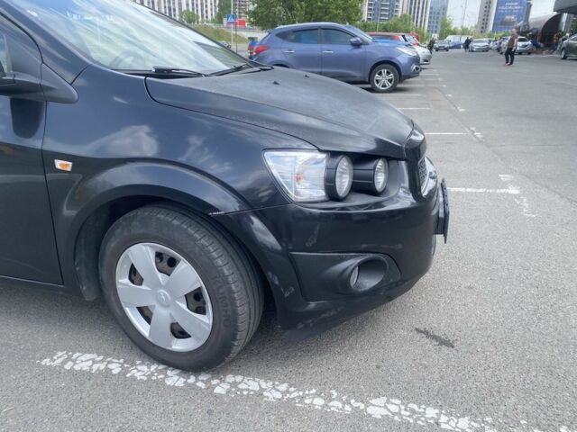 Чорний Шевроле Авео, об'ємом двигуна 1.6 л та пробігом 260 тис. км за 4800 $, фото 2 на Automoto.ua