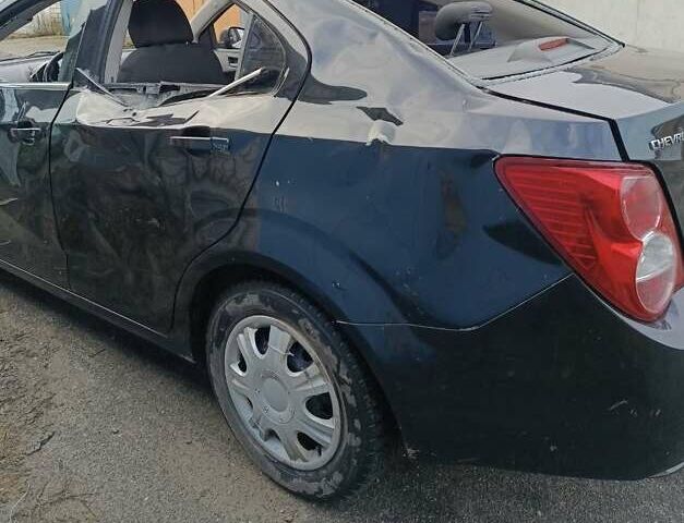Черный Шевроле Авео, объемом двигателя 1.4 л и пробегом 97 тыс. км за 3000 $, фото 4 на Automoto.ua
