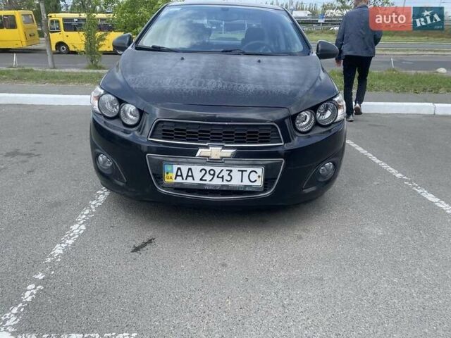 Чорний Шевроле Авео, об'ємом двигуна 1.6 л та пробігом 260 тис. км за 4800 $, фото 7 на Automoto.ua
