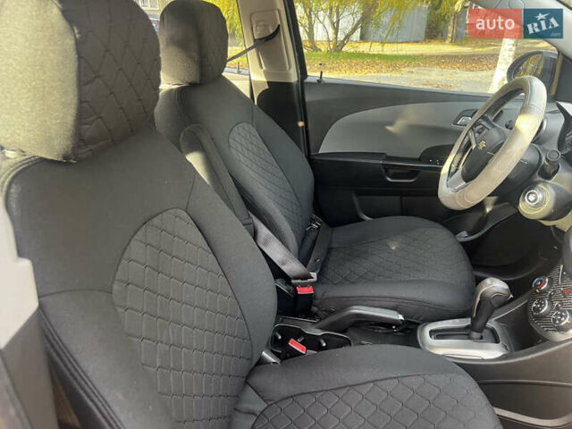 Чорний Шевроле Авео, об'ємом двигуна 1.4 л та пробігом 200 тис. км за 6300 $, фото 14 на Automoto.ua