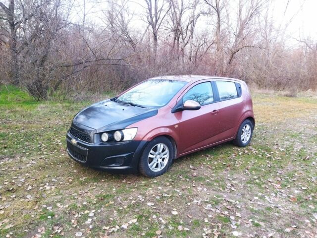 Коричневый Шевроле Авео, объемом двигателя 1.4 л и пробегом 200 тыс. км за 3600 $, фото 2 на Automoto.ua