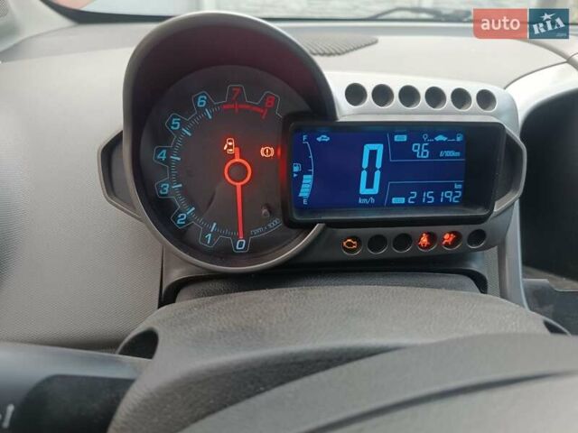 Шевроле Авео 2011 в Днепре (Днепропетровске) на Automoto.ua Коричневый Шевроле Авео, объемом двигателя 1.4 л и пробегом 215 тыс. км за 1600 $, фото 4 на Automoto.ua