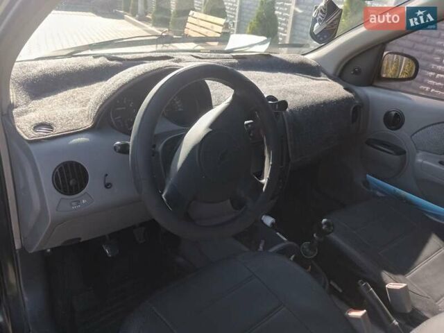 Коричневый Шевроле Авео, объемом двигателя 1.5 л и пробегом 130 тыс. км за 4000 $, фото 5 на Automoto.ua