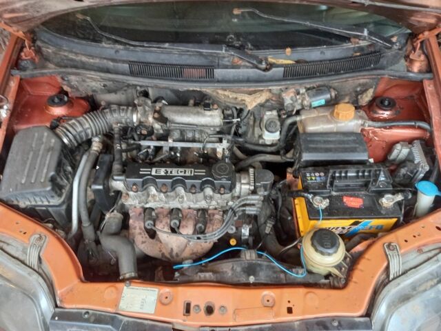 Коричневий Шевроле Авео, об'ємом двигуна 1.5 л та пробігом 312 тис. км за 1300 $, фото 4 на Automoto.ua