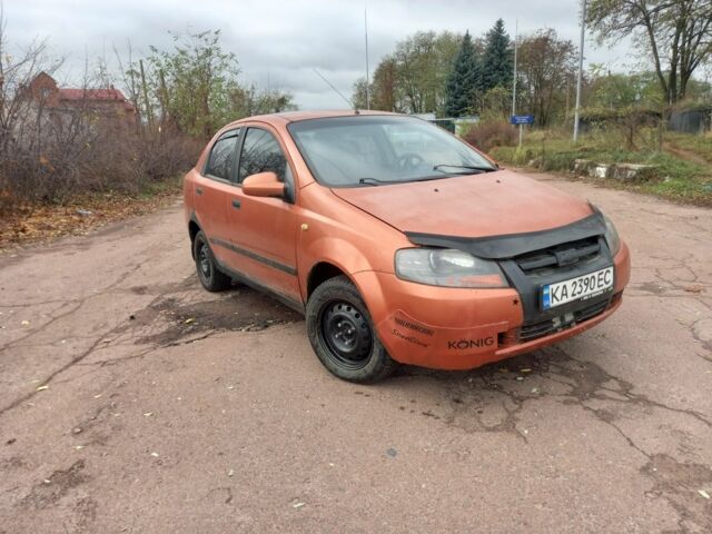 Коричневий Шевроле Авео, об'ємом двигуна 1.5 л та пробігом 312 тис. км за 1300 $, фото 1 на Automoto.ua