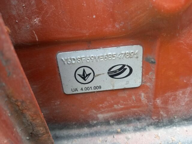 Коричневий Шевроле Авео, об'ємом двигуна 1.5 л та пробігом 312 тис. км за 1300 $, фото 8 на Automoto.ua